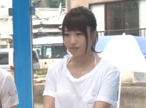 夏休み中の友達同士の男女が「素股マッサージ」性的快楽に夢中な騎乗位ファックｗマジでエロ杉注意ーーー❖勃起回避不能ｗｗ
