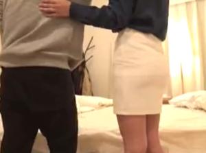 上司の自慢の色白デカ尻妻に3日間ずっと生ハメw人妻と不倫SEXして膣内射精！