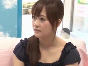 女子大生が初体験の唾液したたるベロキスで燃え上がって…淫らな下半身イジリにヒクつき絶頂！マジでえろすぎｗ