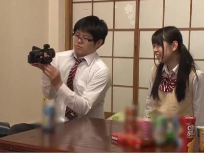 @女子校生,美乳@修学旅行中に高校生たちが乱交H！同級生たちにやりたい放題やられまくり！見ないと損なビデオ