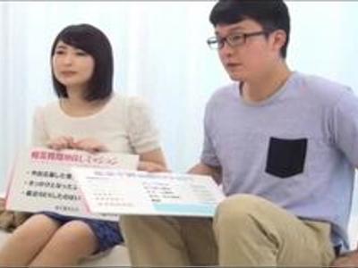 @人妻,デカチン@人妻と童貞男子が初対面でゴム無しファック！チンポを挿入したまま抜かずに何度も膣内射精！こんな子がみだらな格好に…