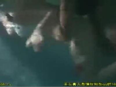 @露出,競泳@プールにいた水着姿の綺麗なお姉さんをレイプ！水中で立ちバックで激ピストンH！驚愕の神ビデオ