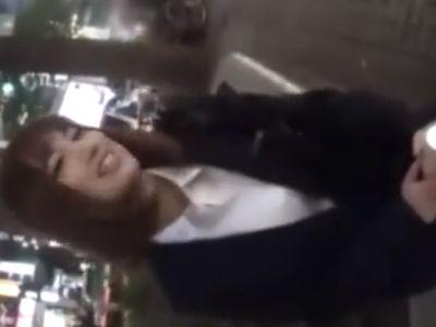 《素人ナンパ》仕事帰りのOLをナンパして食事からのホテルでセックス！可愛い顔して股の緩いお姉さん！消される前に見なきゃ損