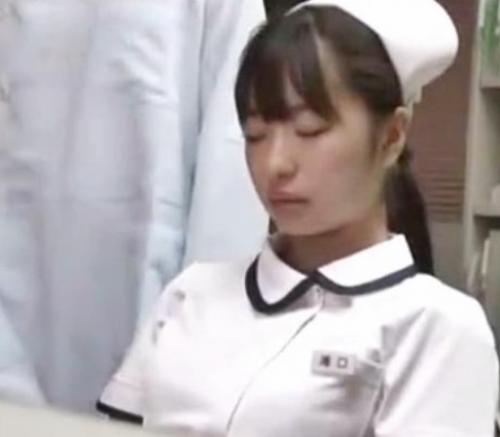 うたた寝中のナースに忍び寄る痴漢男…情け無用のピストンで徹底的にレイプ！ｖ