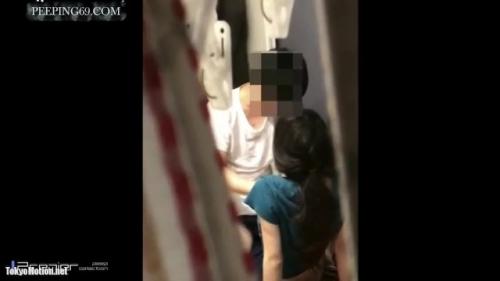 ＜民家盗撮＞覗きのプロが彼氏とイチャラブしている美女を隠し撮り！