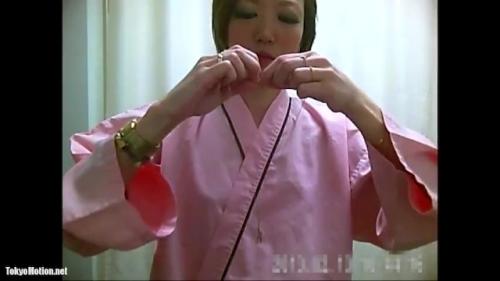 ＜盗撮＞健康診断に来た女性達の着替えを隠し撮り！ガチヤバ動画！！