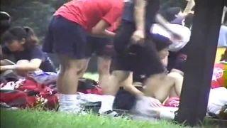＜盗撮隠し撮り＞チアリーダーが野外で生着替え！