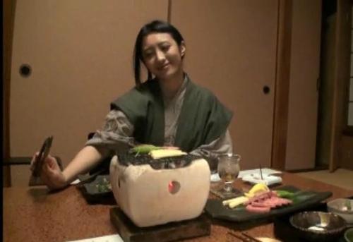 《人妻さん》こんな開放感は久しぶり!!! 温泉と豪華な食事と他人棒不倫セックス❤ www