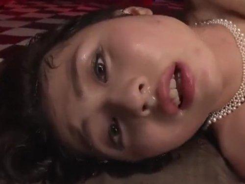 《人妻さん》中に出されて顔にブッかけられて…!!! 大満足の精子中毒マダムwww