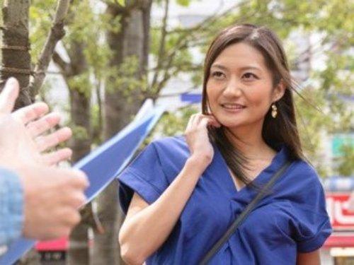 《人妻ナンパ》出産以降すっかりご無沙汰の美人妻!!! 子作りじゃない他人棒ファックに火がついて感じまくりwww