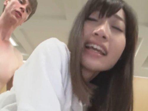 舶来チンポは大っきいわぁ〜❤!! 英会話スクール生の美少女が下半身で課外授業www