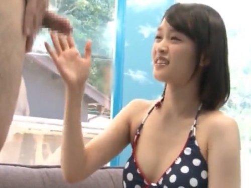 《マジックミラー号》童貞君のフレッシュチンポに大悦び!!! センズリ見ながらオマ○コ湿らす美少女JD www