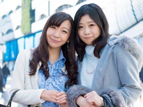 《人妻ナンパ》「ママ 気持ちいいよ〜ッ❤」!!! 親子まとめてホテルで交尾したらママに負けずに娘もハッスルアクメwww