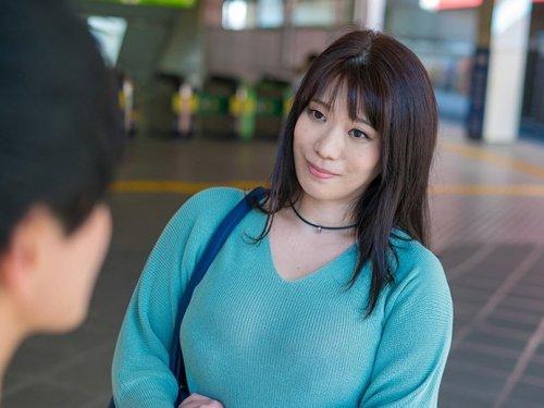 《熟女ナンパ》亭主と色々あるから他人棒は大歓迎!!! 性欲溜まった爆乳ボディはやさしくされるとすぐホテルwww