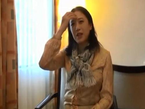 《五十路》「あぁ～ やっちゃったかなぁww」☆酒飲んだ勢いでAV応募して来たけど不安なおばちゃんwww