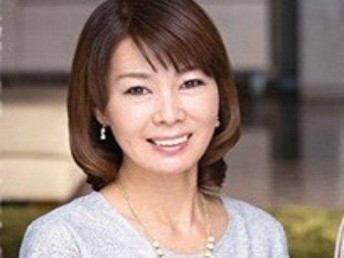 《五十路》50歳の奥様が突きまくられて美魔女のアエギ!!! タレ乳と熟れ具合が絶妙なエロボディwww