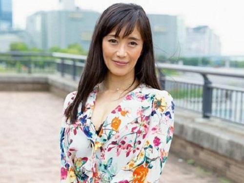 《人妻ナンパ》最近はオナニーだけ!!! でもいつでもハメられたいオマ○コは初めての他人棒ですぐにグショ濡れwww