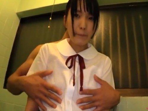「フェラ抜き便利屋女」と言われてるけどホントは私もハメられたい!!! そんな女子大生の念願叶えて生ハメ膣内射精www