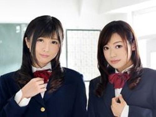 勃起チンポ大好きッ!!! 美少女女子校生が教師のデカラマを仲良くナメナメwww