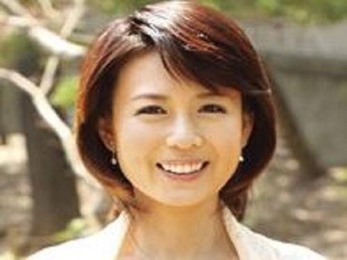 《熟女 おばさん》好きもの妻の恥じらい初撮り!!! 美形アラフォーに生ハメしたらオマ○コぐっしょりwww