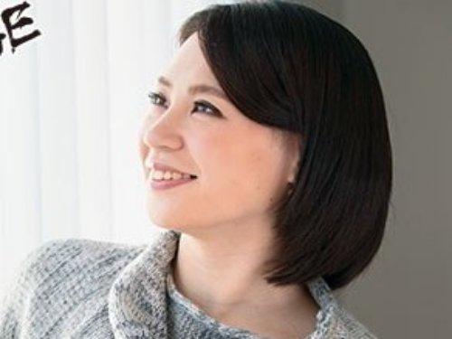 《人妻さん》古風な主婦の初撮りドキュメント!!! 他人棒の虜になって快感に溺れる美人妻www