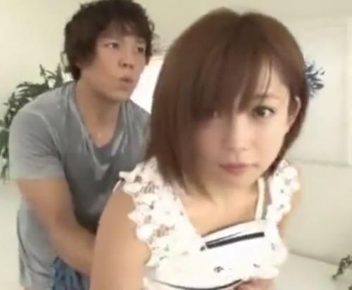 紗倉まなが、いきなり突っ込まれた！