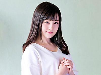 「いっぱい触って♡」清楚でおとなしいくせに敏感なロリ貧乳美少女がエロメンとプライベート感溢れる官能セックス！