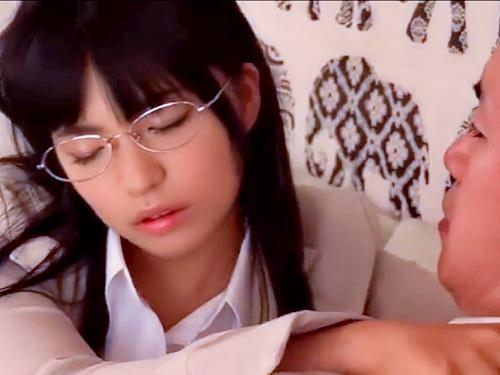 根尾あかり】女上司出張先相部屋NTR♡憧れの美女上司が欲求不満と酒で痴女化！部下を逆ナンパし性奴隷に！種付け連続生中出し！
