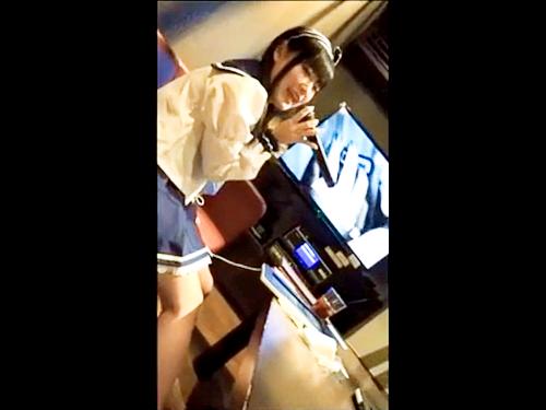 【個人撮影】ヤバカワガチ女子高生とカラオケ円光♡デート中に我慢出来なくなりご奉仕口内射精♡リアルな主観フェラ抜き映像www！