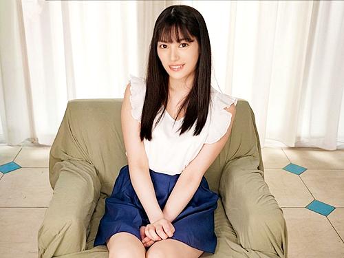 【楓カレン】奇跡の10代清純派美少女デビュー！美乳で長身♡芸能人レベルの女の子♡恥じらいつつベロキス＆M字クンニで初イキ！