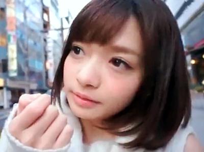 めちゃくちゃ可愛い素人女子大生を悪質ナンパ♡素股と乳首責めで興奮させチンコ見せると本気モード！騎乗位と激ピストンで中出し