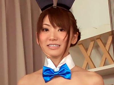 【HD高画質】バニーガールコスプレの美女に汁男優が集団大量ぶっかけ♡白濁で顔面を汚され何故か嬉しそう♡ドスケベ淫乱美少女