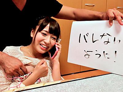 「…ぇえっ、こんな所で？」激カワ巨乳美少女JDが羞恥野外露出！車外顔出しオナニー&ビデオ屋では手マン&クンニで絶頂！