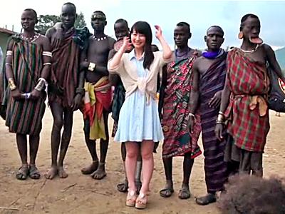 「…凄ぉい…」人類の故郷アフリカ大陸に暮らす部族を訪ね中だしで交流！美乳美女が黒人デカマラに生ハメされてイキまくり！