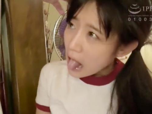【星奈あい】ブルマ姿の貧乳ロリ美少女を喉奥までイラマチオ！ブルマを履いたままクンニ＆バック挿入され男の性処理道具に！