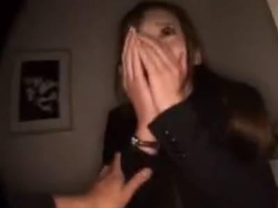 ※閲覧注意 自宅侵入強姦映像 ストーカーに狙われたOLが恐怖に怯えながら無許可種付け中出しレイプされる性被害動画