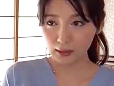 「初めてがお母さんでいいの？」童貞息子の最初の女になる人妻義母！汚れなきピュアチ●ポに喘ぐ美熟女奥さん！！市来美保