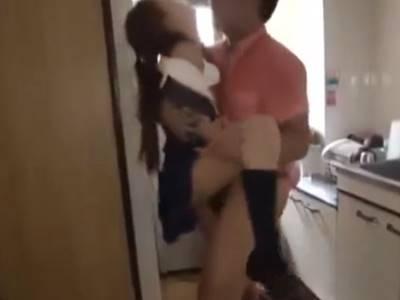 パンチラ盗撮に気付き逃走を図ったJKに怒りを覚え、自宅まで追跡して侵入レイプする恐怖のストーカー強姦魔！