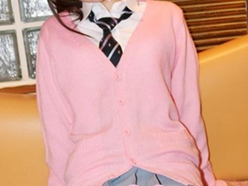 【パパ活円光】小柄で笑顔がかわいい美少女ギャル！キレイなピンク乳首の貧乳おっぱいな女の子とハメ撮りセックス輪姦