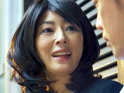 未亡人になった人妻兄嫁を襲撃レイプ！性本能むき出しの強制クンニから無慈悲に弟チ●ポを挿入され強姦される熟女おばさん！