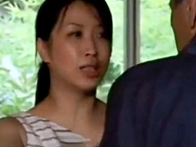 《人妻・近親相姦》血は繋がってない！情熱的に抱いてくれる義父との秘め事を止められない熟女奥様【ながえスタイル】
