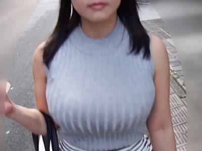 《爆乳おっぱい》「気が済むまで触りなさい♡」秀才なのに胸がデカすぎるメガネ美人家庭教師が思春期少年に大サービス♡♡