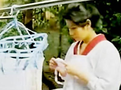 《ヘンリー塚本×酒井ちなみ》寝たきり夫の介護をしながら他人棒との不倫セックスに溺れる熟女人妻！