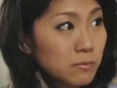 ＜兄嫁NTR＞夫がリストラされ経済的に苦しむ人妻！巨乳に目を付けた義弟が生活費を肩代わりし、熟女オマ●コに抜き差し！！