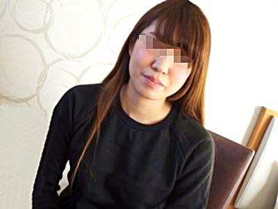 《顔出し！人妻ナンパ》清楚なリアル巨乳妻を昼間から口説き落としてゴム無しピストンで・ハメ撮り・禁断の中出し！！