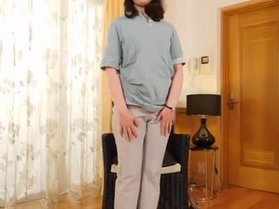 初撮り五十路『５３歳です♡』専業主婦の熟女人妻！兵庫から久々のセックスをしに来た奥様をバックで鬼突き！種付け中出し不倫！