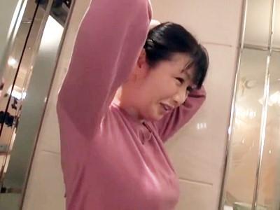 ■五十路『もうおばあさんですよ』色気と巨乳の50代♡！素晴らしいムッチリ体型の美魔女人妻奥さん興奮してハメ撮り種付け！