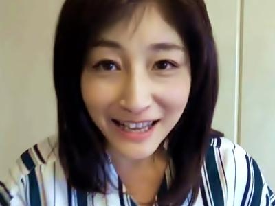 《人妻ナンパ》四十路にしてこの美貌！美人なのに垂れ乳デカ乳輪！完熟女オマ●コを自宅訪問して生挿入SEX・不倫中出し！！