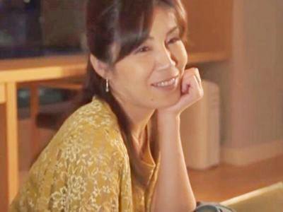 『お母さんよ…？だめよ…』母親と思い出を作りたい息子に迫られ45歳の美熟女人妻が中出しSEXを受け入れる…【四十路ママ】