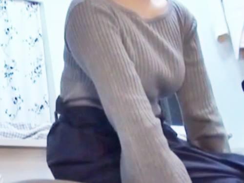 《素人ナンパ》泥酔させたぽっちゃり爆乳の23才美少女！！部屋に連れ込んだ巨乳おっぱいお姉さんとの卑猥なセックスを盗撮